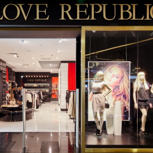 LOVE REPUBLIC